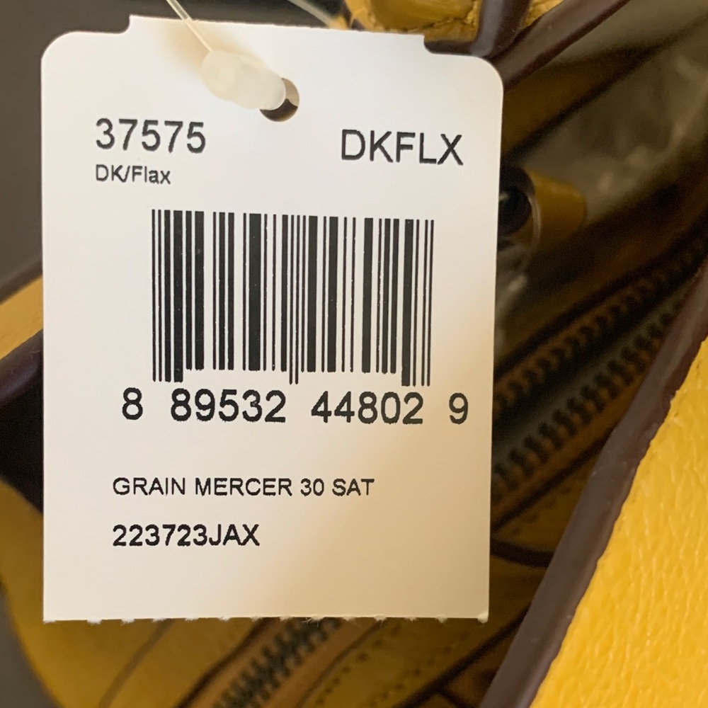 NWT Coach Leather Mercer 30 Mustard Leather Satchel. - Picture 3 of 12